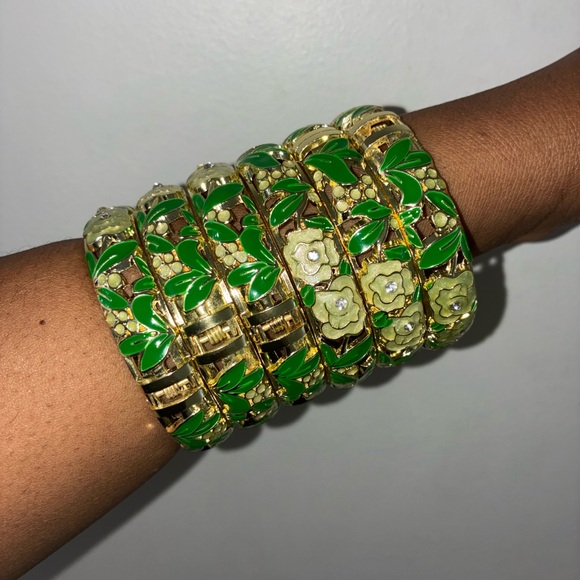 Flower Bangles , Please Read - Picture 10 of 10